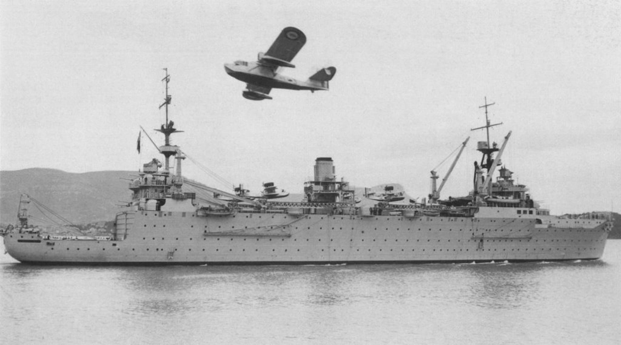 Seaplane Tenders