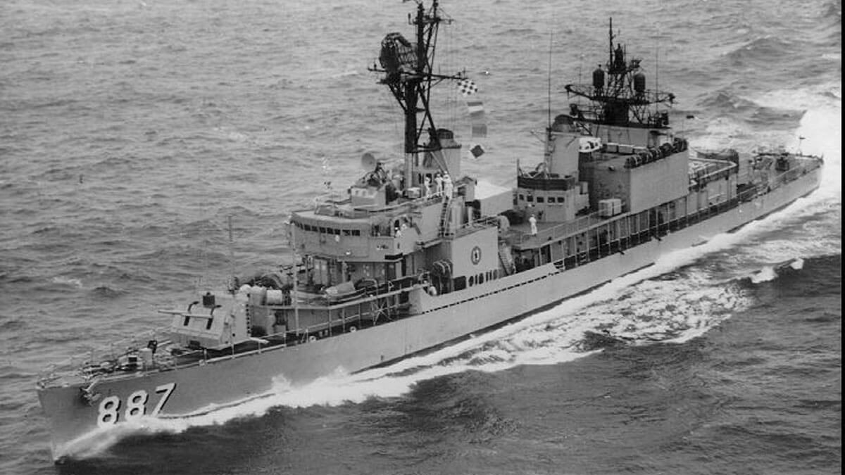 hachikouRADO マッキンリー USS-Brinkley-Bass-DD887-
