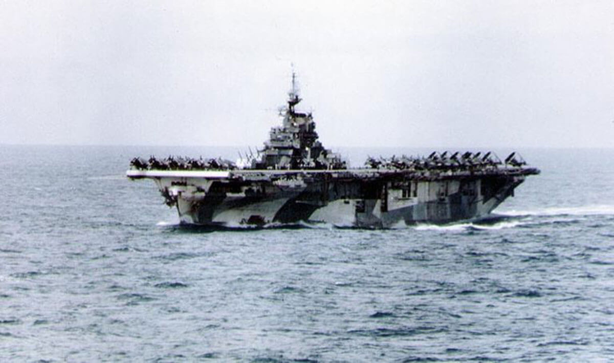 USS-Hornet-(CV-12)