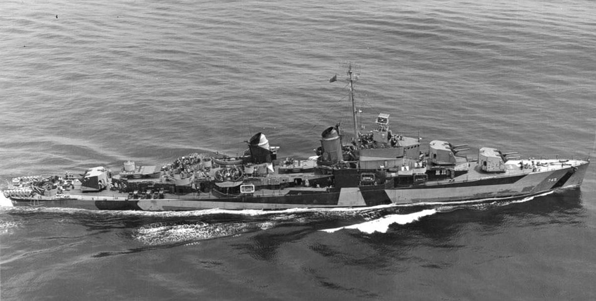 USS_Brush_(DD-745)